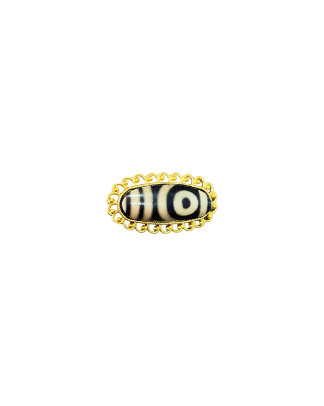 Tibetan Dzi Bead Brooch – Gold-Toned Frame, Vintage-Inspired Statement Pin