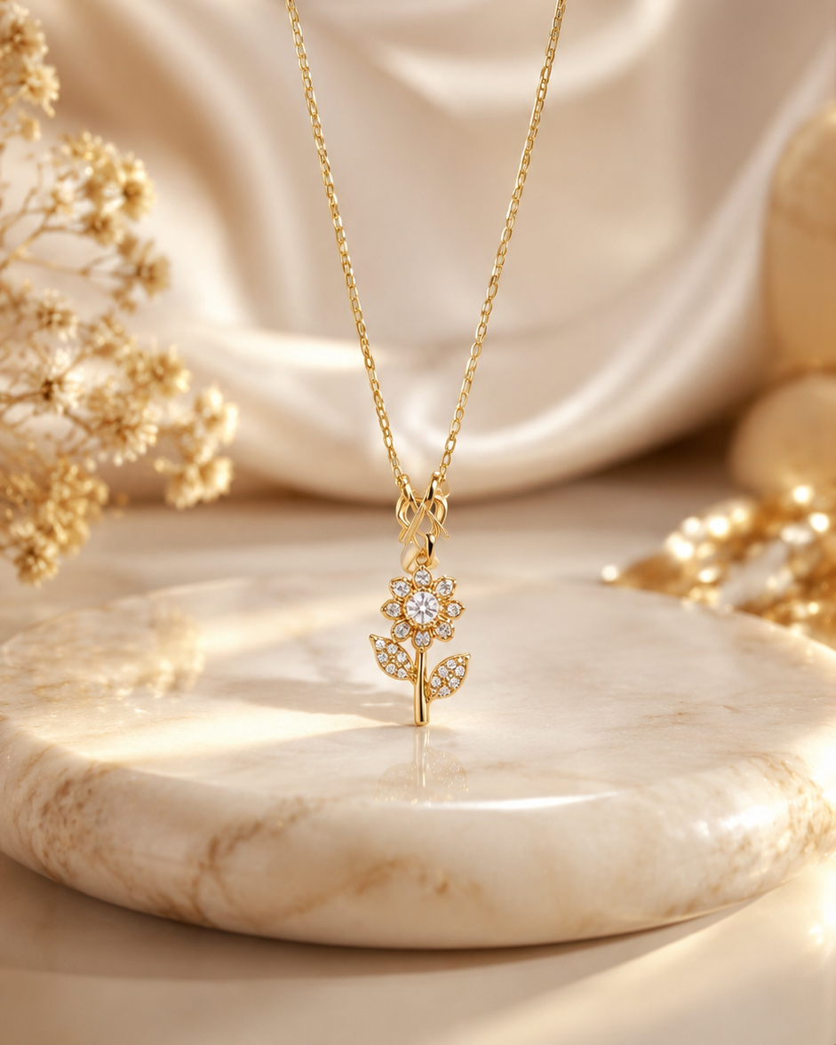 Delicate Gold Necklace with Crystal Daisy Flower Pendant for Women